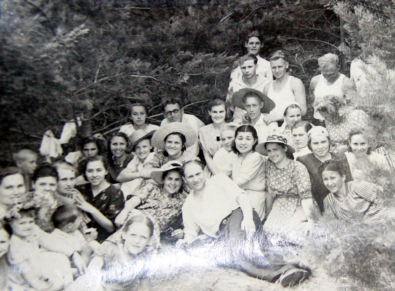 1952